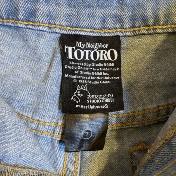 Her universe size 9 My Neighbor Totoro denim high waisted mom style shorts - Picture 4 of 6